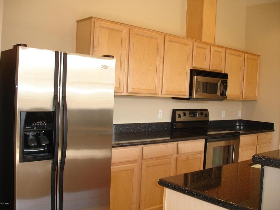 1st image of 1225 N 36th St Unit 2115
