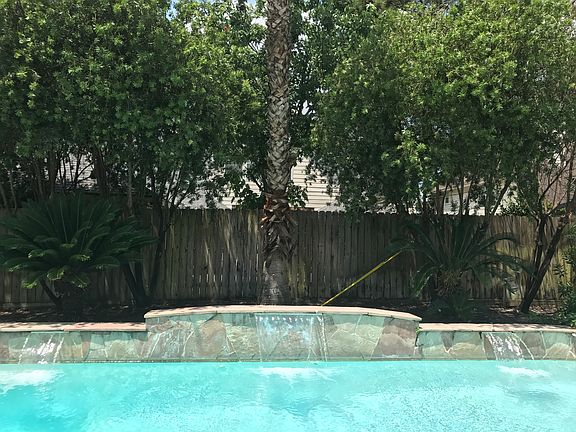 Saltwater Heated Pool/Spa