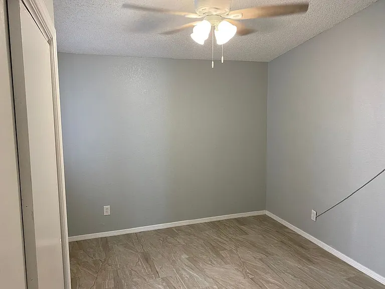 3109 Wayside St #B — Photo 10