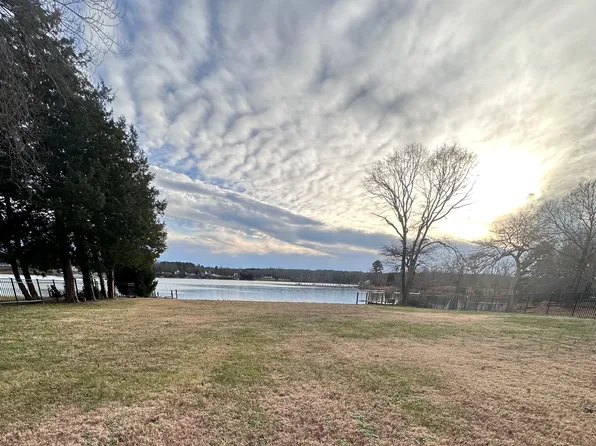 (undisclosed Address), Colonial Beach, VA 22443
