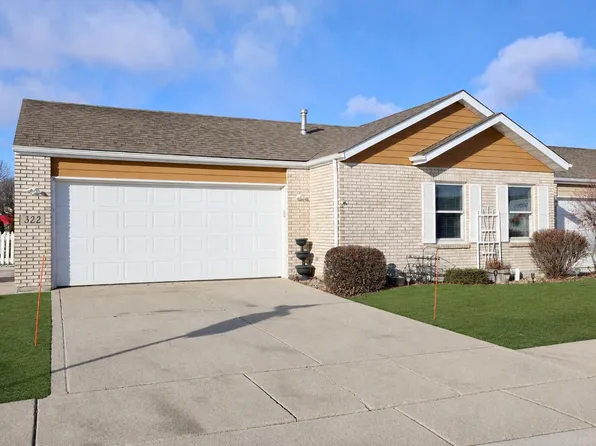322 Valley Ct, Lowell, IN 46356