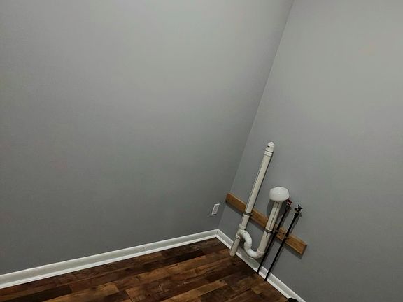 3rd image of 2222 Harrison St