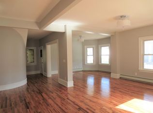 678 Hanover St #1, Fall River, MA 02720