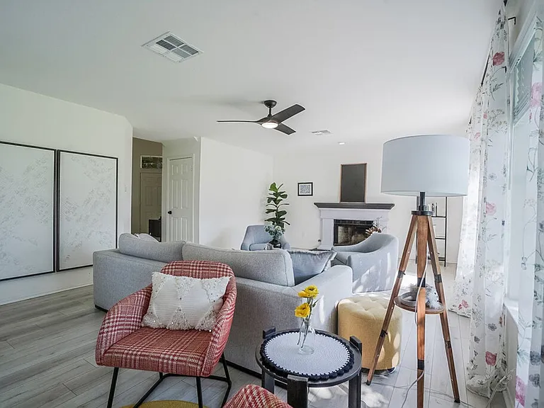 14817 Single Trce — Photo 4