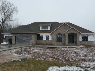 3668 Beachmont Rd, De Pere, WI 54115