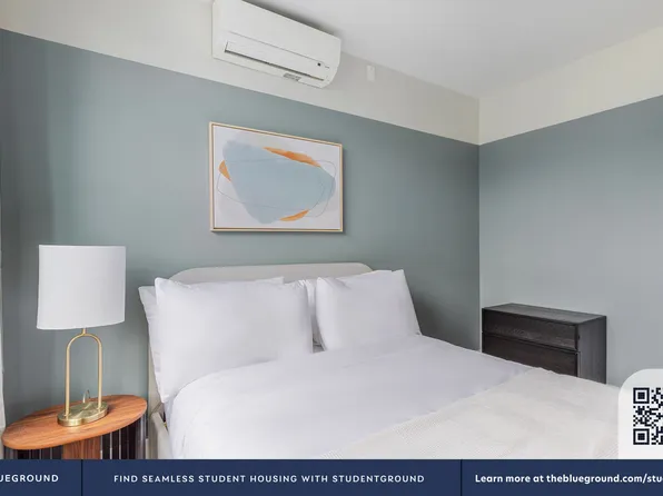 187 Kent Avenue image 18 of 37