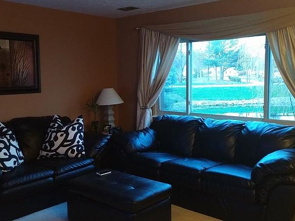 3rd image of 3145 Bay Landing Dr #12