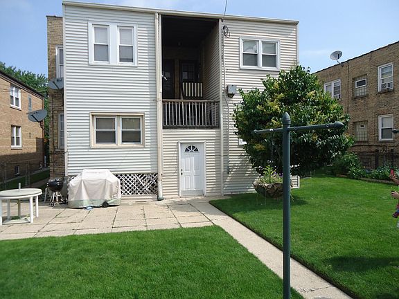 2nd image of 2641 W Balmoral Ave #1
