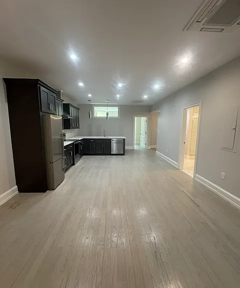 556 Massachusetts Ave #1GB — Photo 11