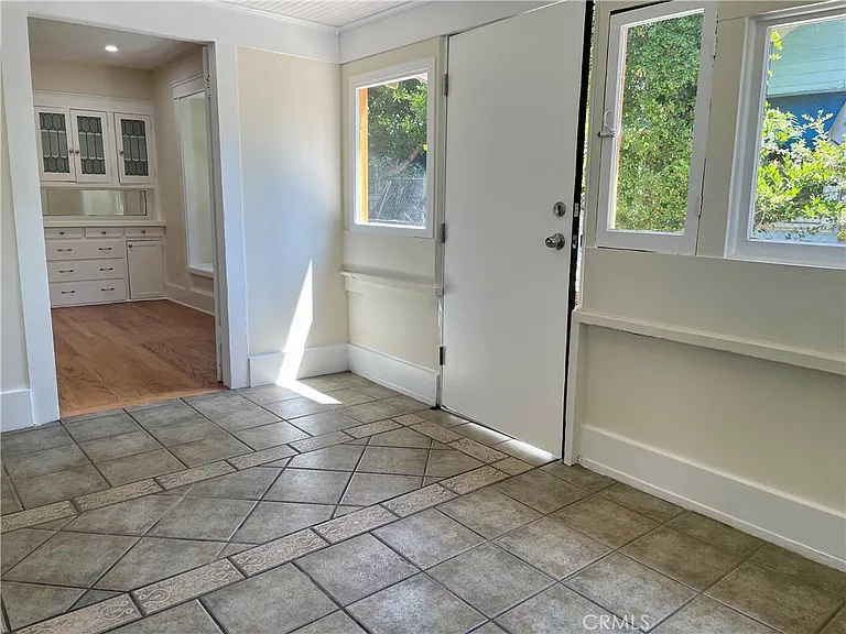 831 Boylston St — Photo 3