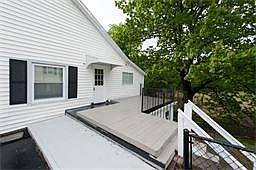 3rd image of 50 Palmer St
