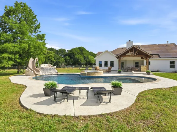 9390 Lakeridge Dr, Princeton, TX 75407