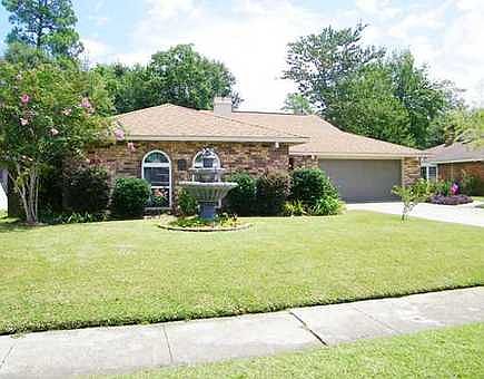 2nd image of 804 Freedom Ln