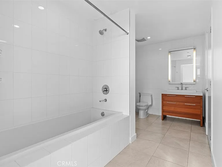 9 Macarthur Pl #N-1007 — Photo 28