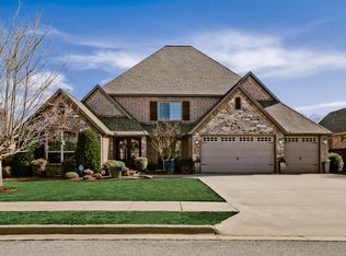 4905 SW Ridge Mont Rd, Bentonville, AR 72713