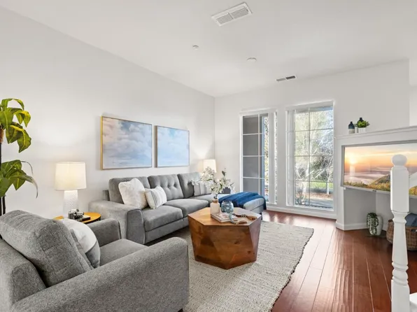 566 Saco Ter, Sunnyvale, CA 94089