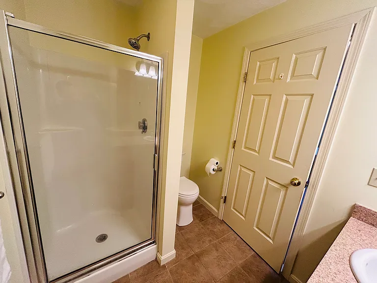 1800 Douglas Ave #101 — Photo 23