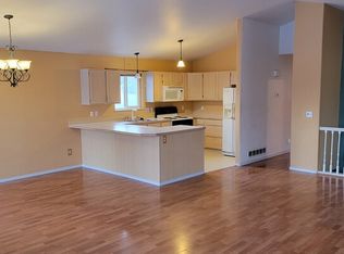 5911 Ridgelake Cir, Anchorage, AK 99504