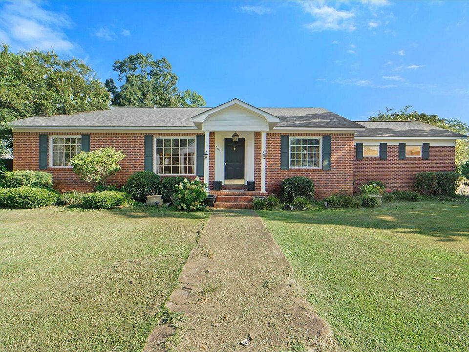 1st image of 501 Dogwood Ave W