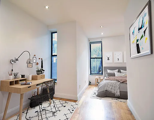 Rented by Bohemia Realty Group | media 6