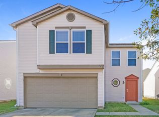 205 Frostwood Ln, Greenwood, IN 46143