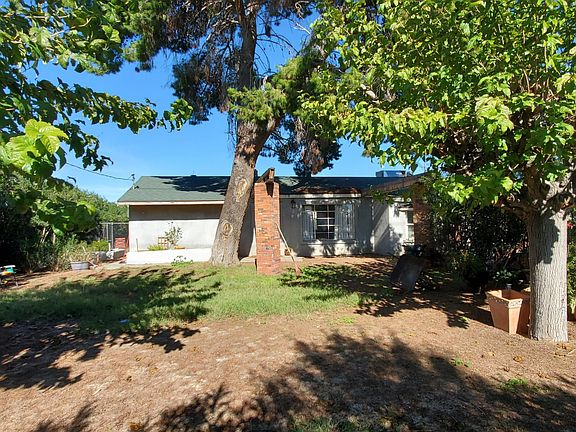 4th image of 1116 W Grovers Ave