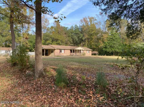 990 Old Stage Highway, Delco, NC 28436