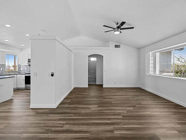 Looking in from 2nd hallway.
