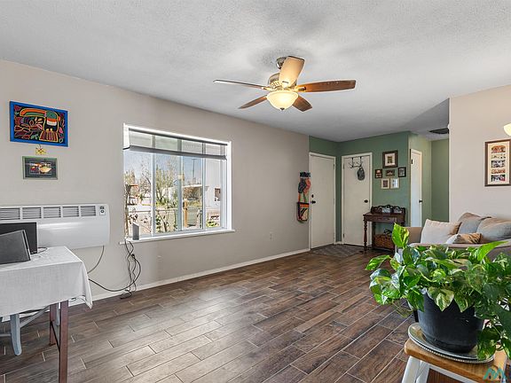 4th image of 3019 S Socorro St