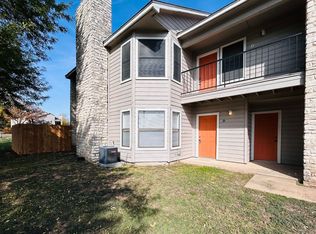 8913 Schick Rd APT B, Austin, TX 78729