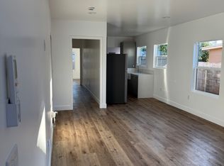 332 Normandy Pl, Santa Ana, CA 92701