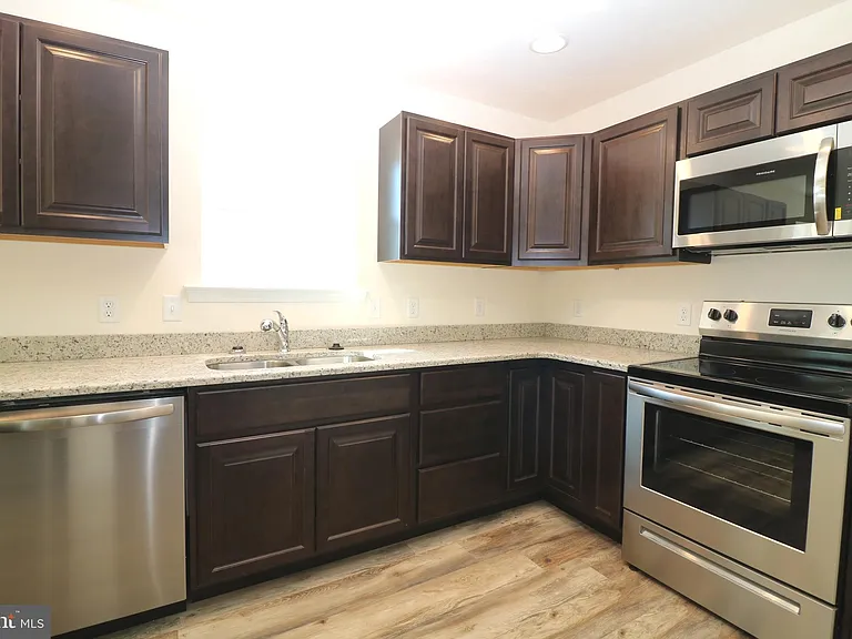 72 Filbert Dr — Photo 14
