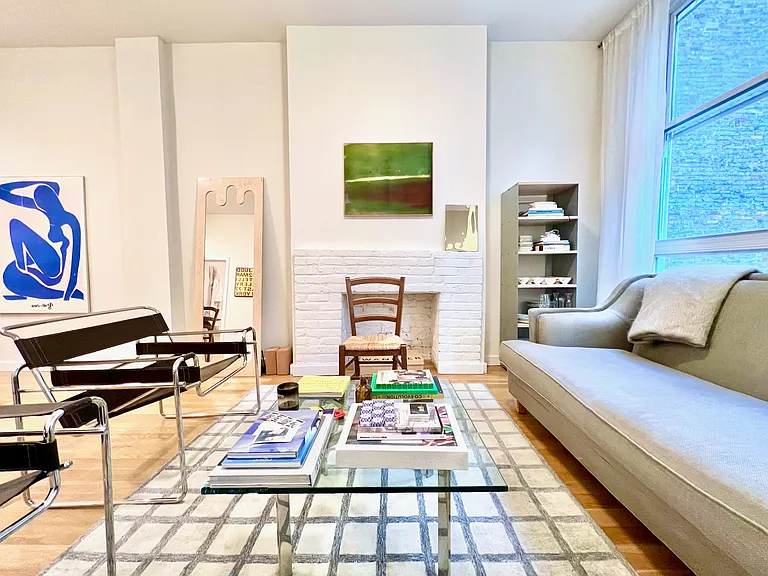 16-18 Charles St #2B — Photo 12