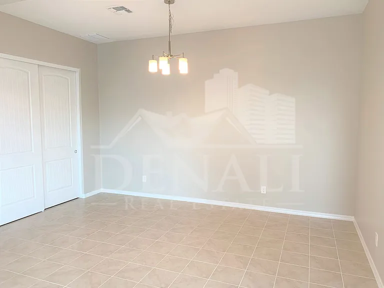 14351 W Georgia Dr — Photo 3