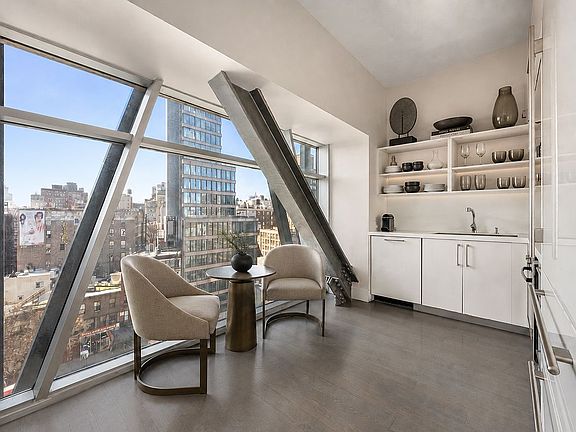 2nd image of 52 E 4th St APT 7