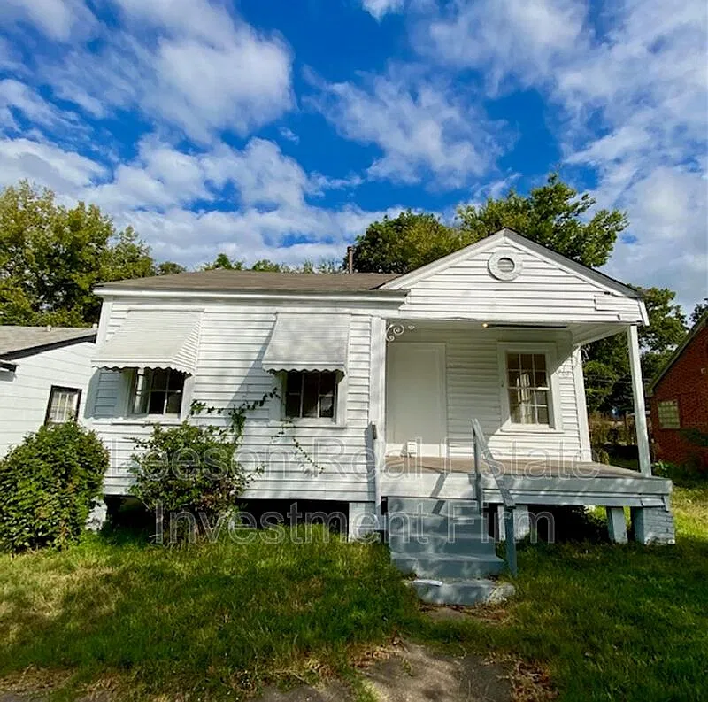 2 bed, 1.0 bath, 1002 sqft, $675 — Photo 1