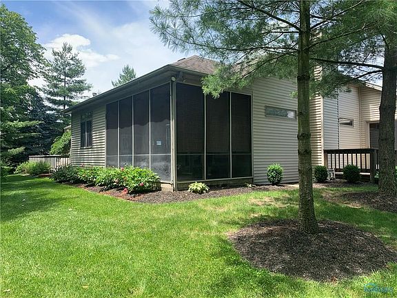 2nd image of 22668 River Chase Ln