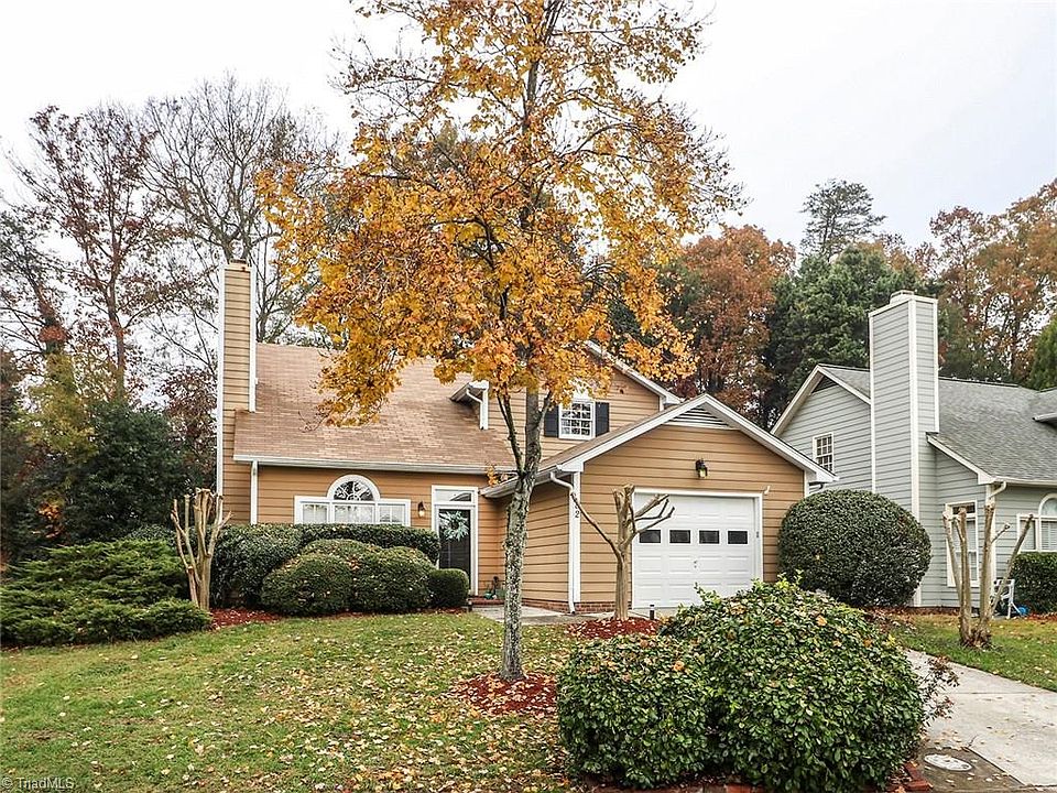 1st image of 82 Park Village Ln