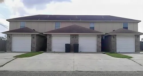955 Live Oak Cir #C Photo 1