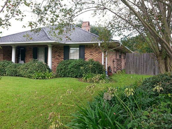 2nd image of 1194 Desoto Dr