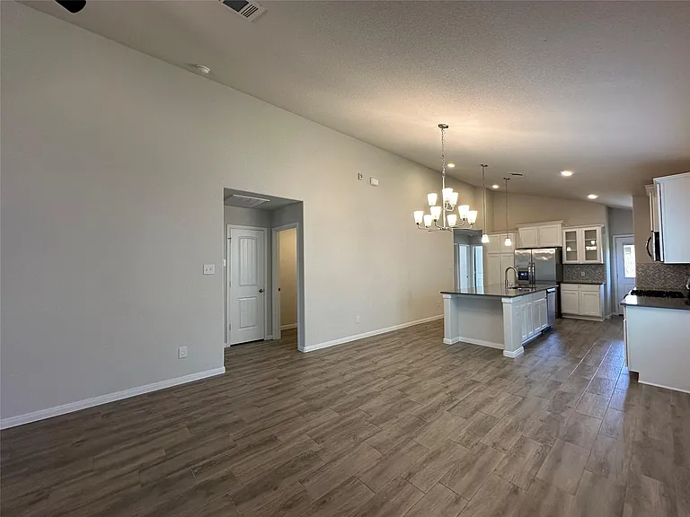 9953 Glenbrook Ln — Photo 6