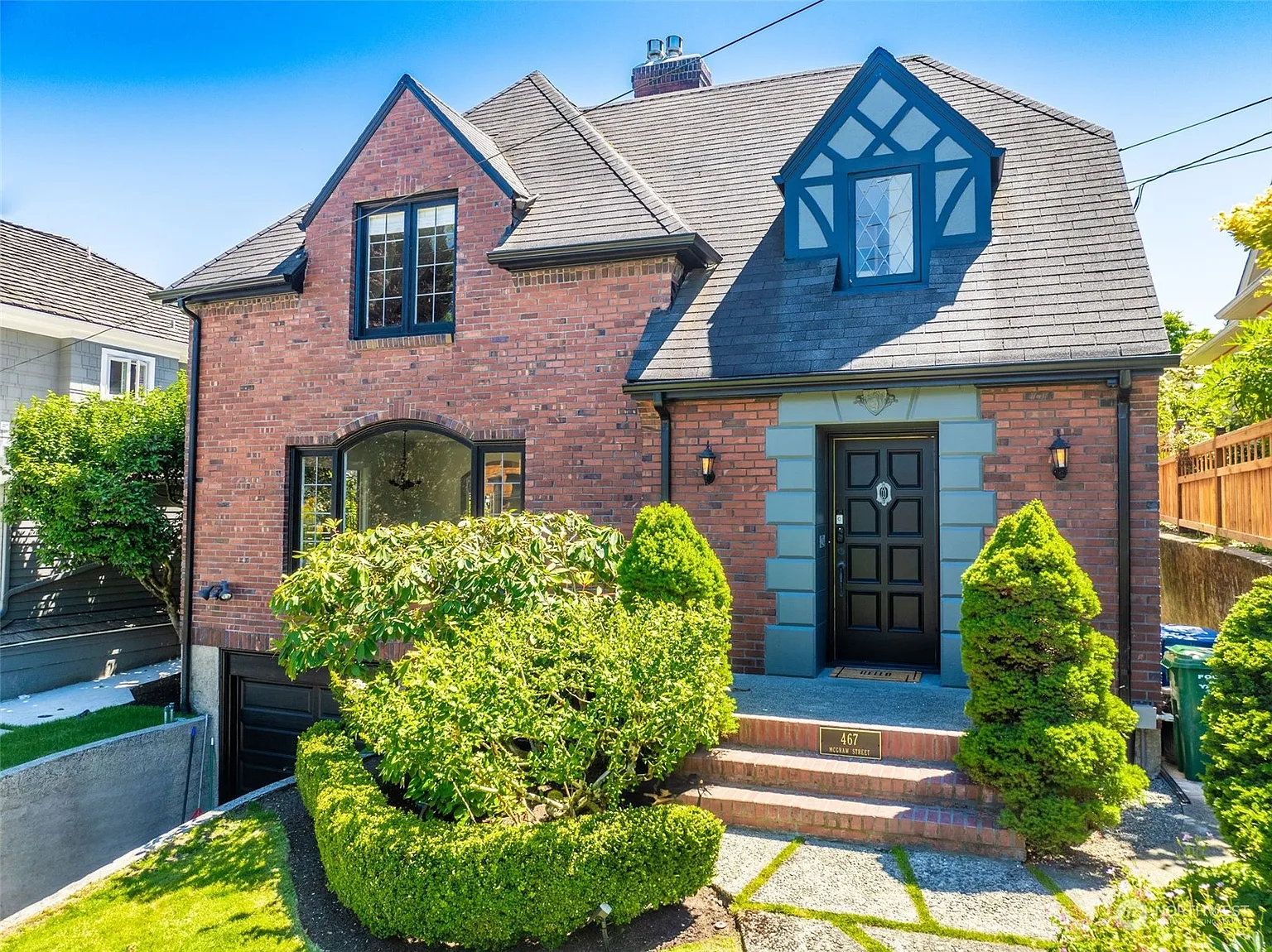 467 McGraw Street photo 1