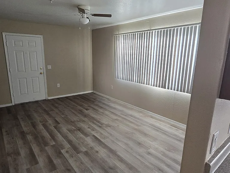 351 E Pearl St #2106 — Photo 7
