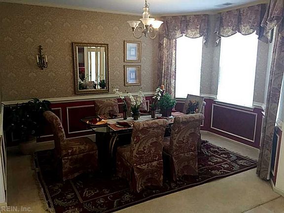3rd image of 3913 Dunneman Dr