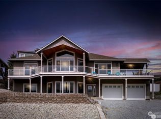 10 Terrace Dr, Manson, WA 98831