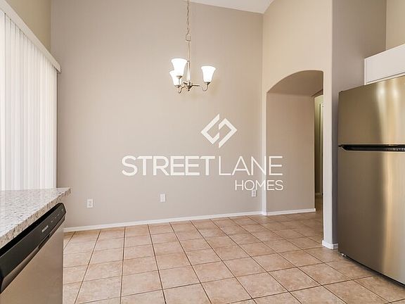 5th image of 12923 N Palm St