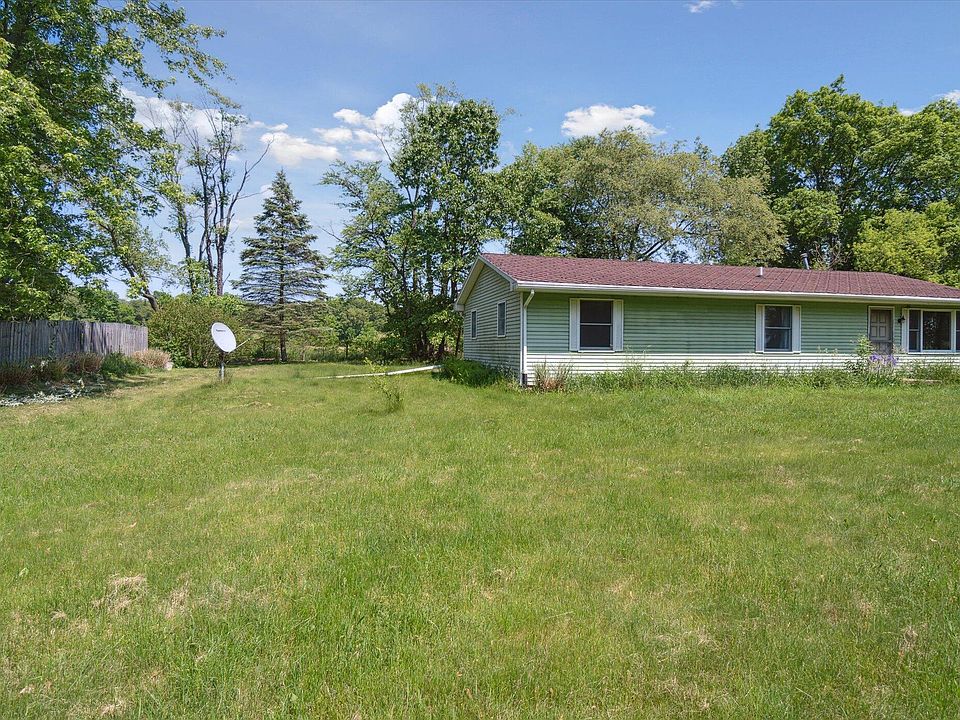 9421 Easton Rd, Rives Junction, MI 49277 MLS 23020215 Zillow