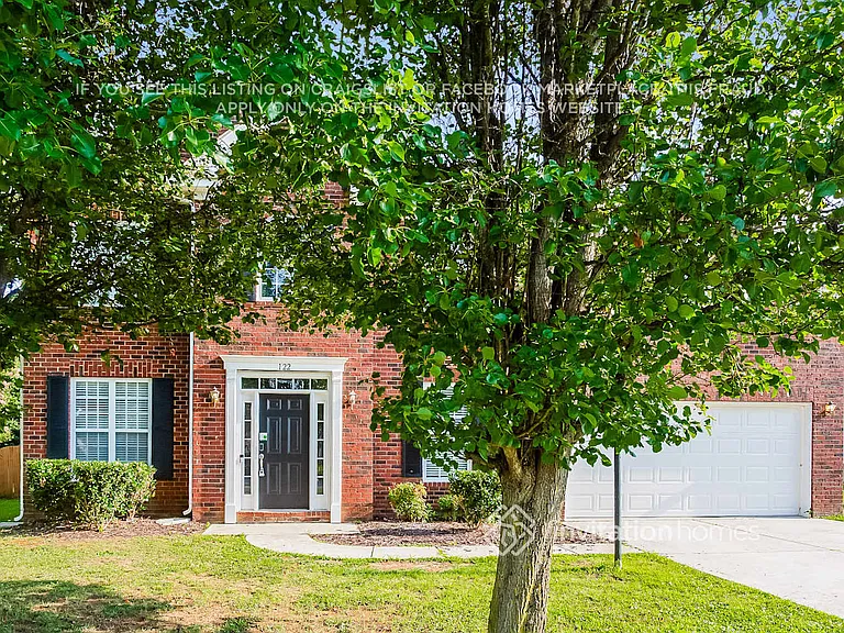 122 Elgin Ln — Photo 4