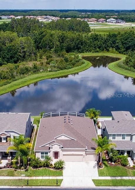 1st image of 4008 Windcrest Dr