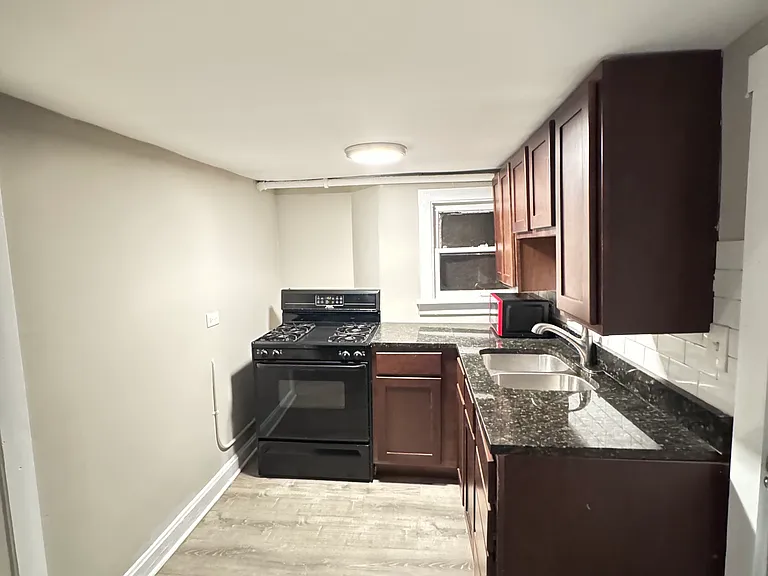 6243 S Rhodes Ave #G — Photo 4